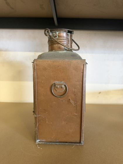 Originale lanterner fra 1922, par